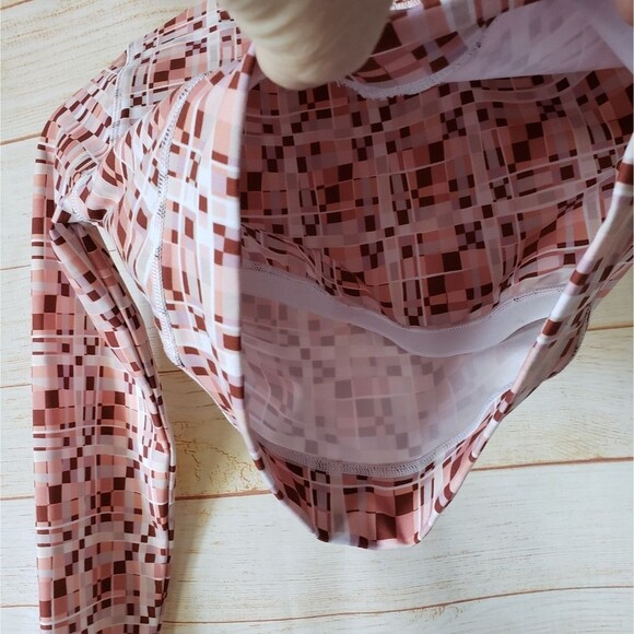 L*Space Hot To Trot Leggings and Aim High Cropped Top Block Party Set Workout - Picture 7 of 16